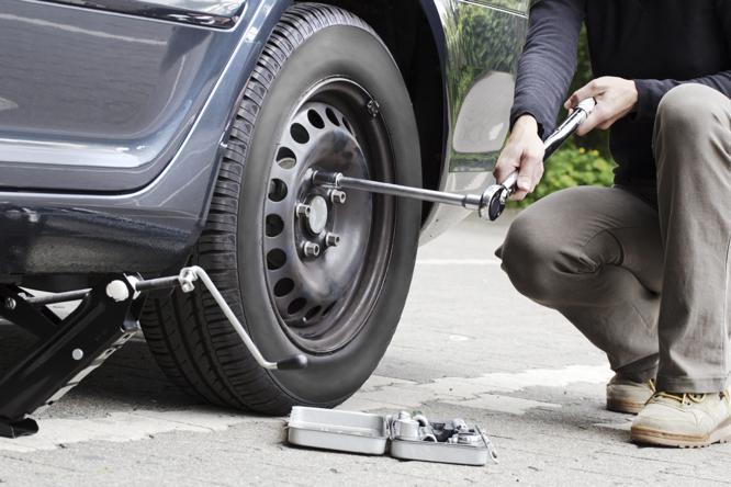 Ignoring These Warnings From Your Tires Could Cost You Thousands