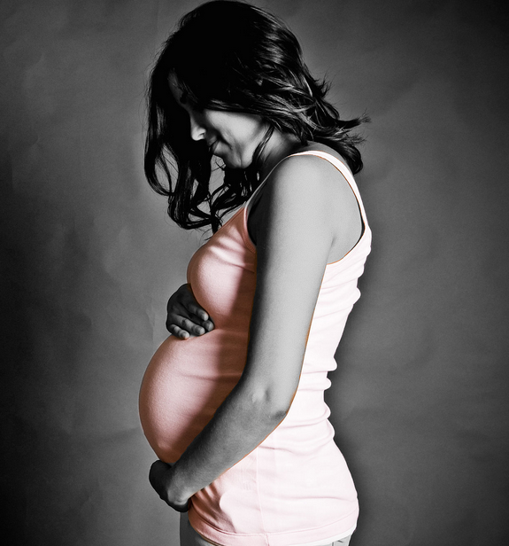 The Single Mom: How To Balance Your Life While Pregnant