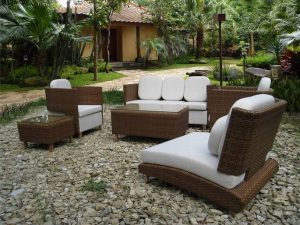 Tips For Buying Wooden Garden Furniture