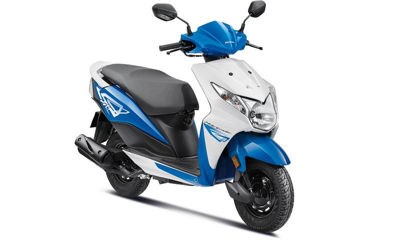 Honda Dio Review – The Girly Scooter For The Beautiful Ladies Of Town