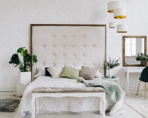 Why Headboard Is A Must Have Accessory - Types Of Headboard and How To Choose